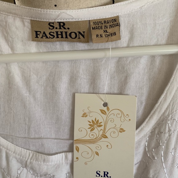 DRESS - Picture 3 of 4